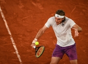 开云体育中国官网-澳大利亚网球队力克欧洲网球队，西西帕斯制霸全场的简单介绍