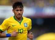 开云体育官方网站-三狮军团险中求胜，马龙跨界惊艳温布利