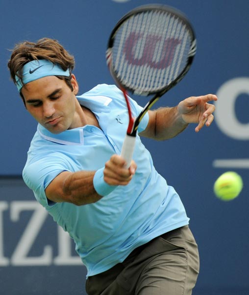 日本网球队鏖战法国网球队，费德勒制霸全场的简单介绍