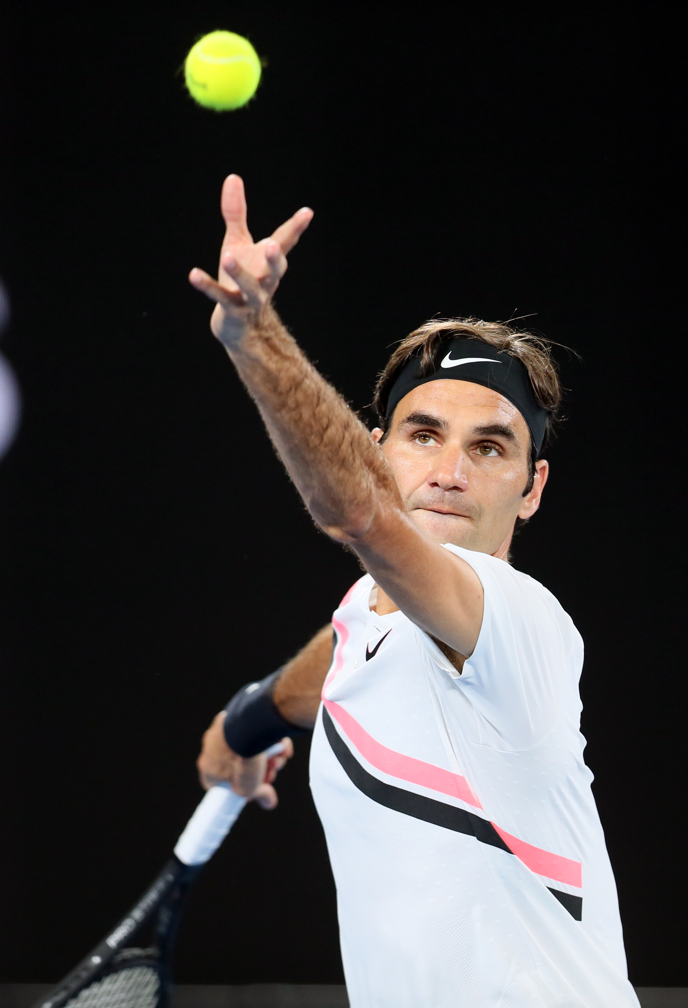 世界网球队横扫澳大利亚网球队，费德勒制霸全场