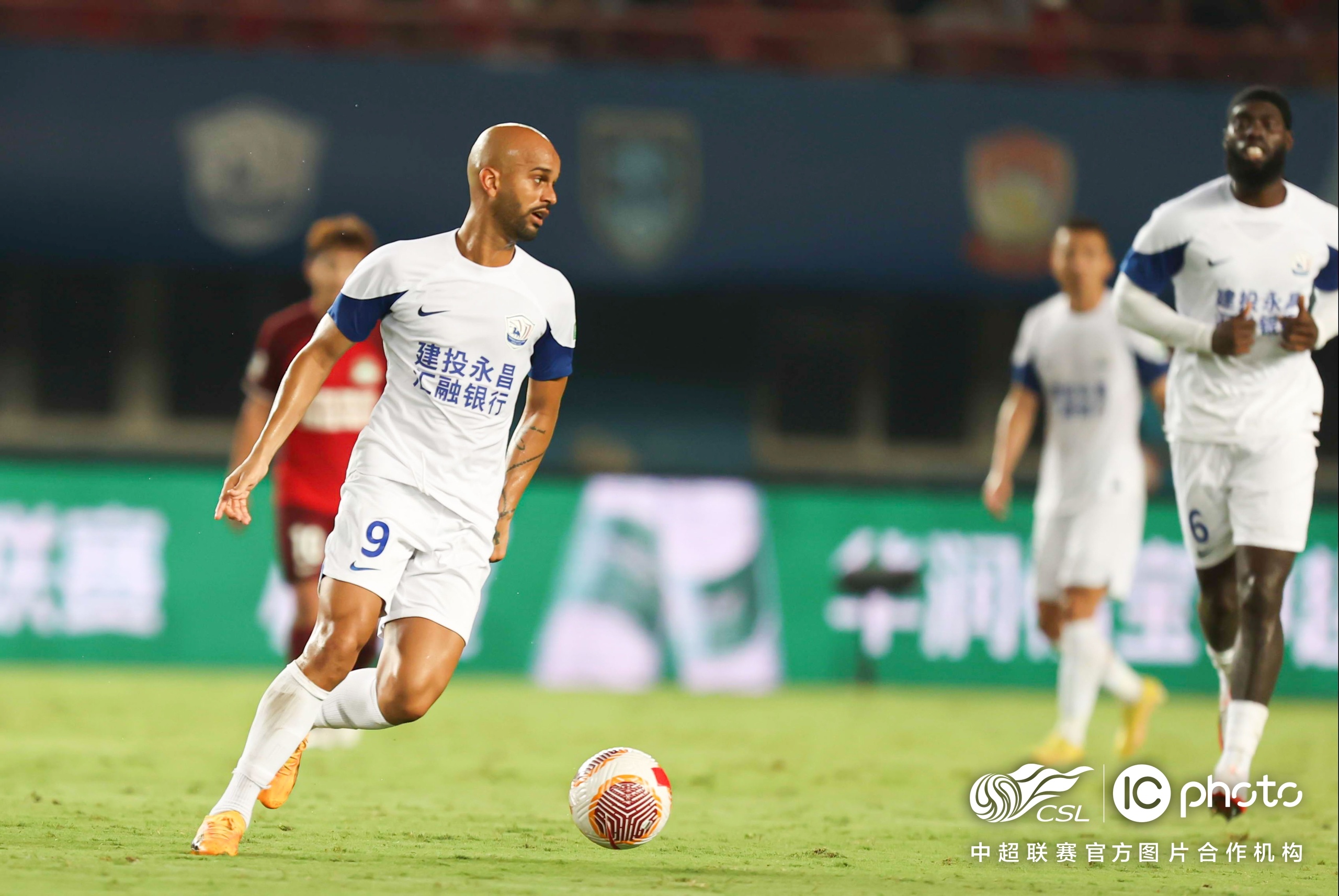 河南建业客场不敌对手,中超保级形势岌岌可危的简单介绍 河南建业客场不敌对手,中超保级形势岌岌可危的简单介绍