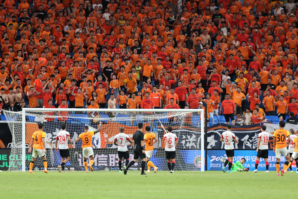 关于热血澎湃的国际足球盛宴,球迷狂热的信息 关于热血澎湃的国际足球盛宴,球迷狂热的信息