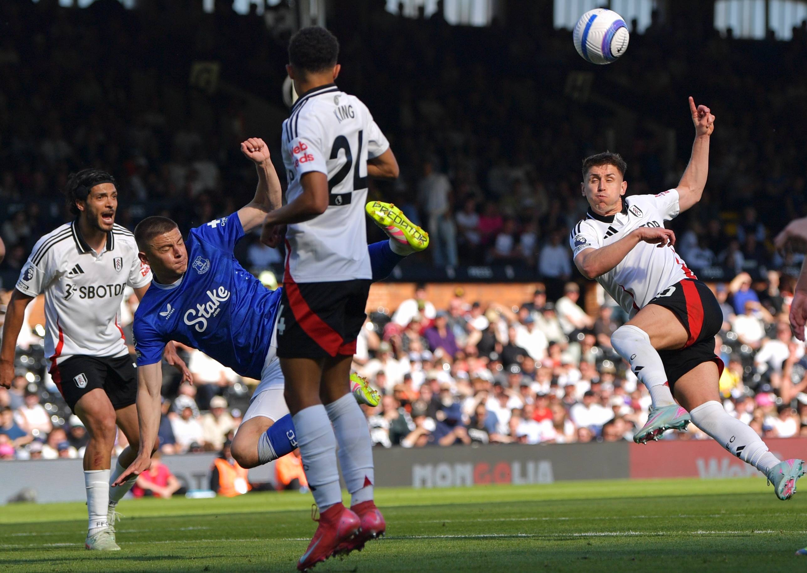 埃弗顿主场击败纽卡斯尔，取得两连胜