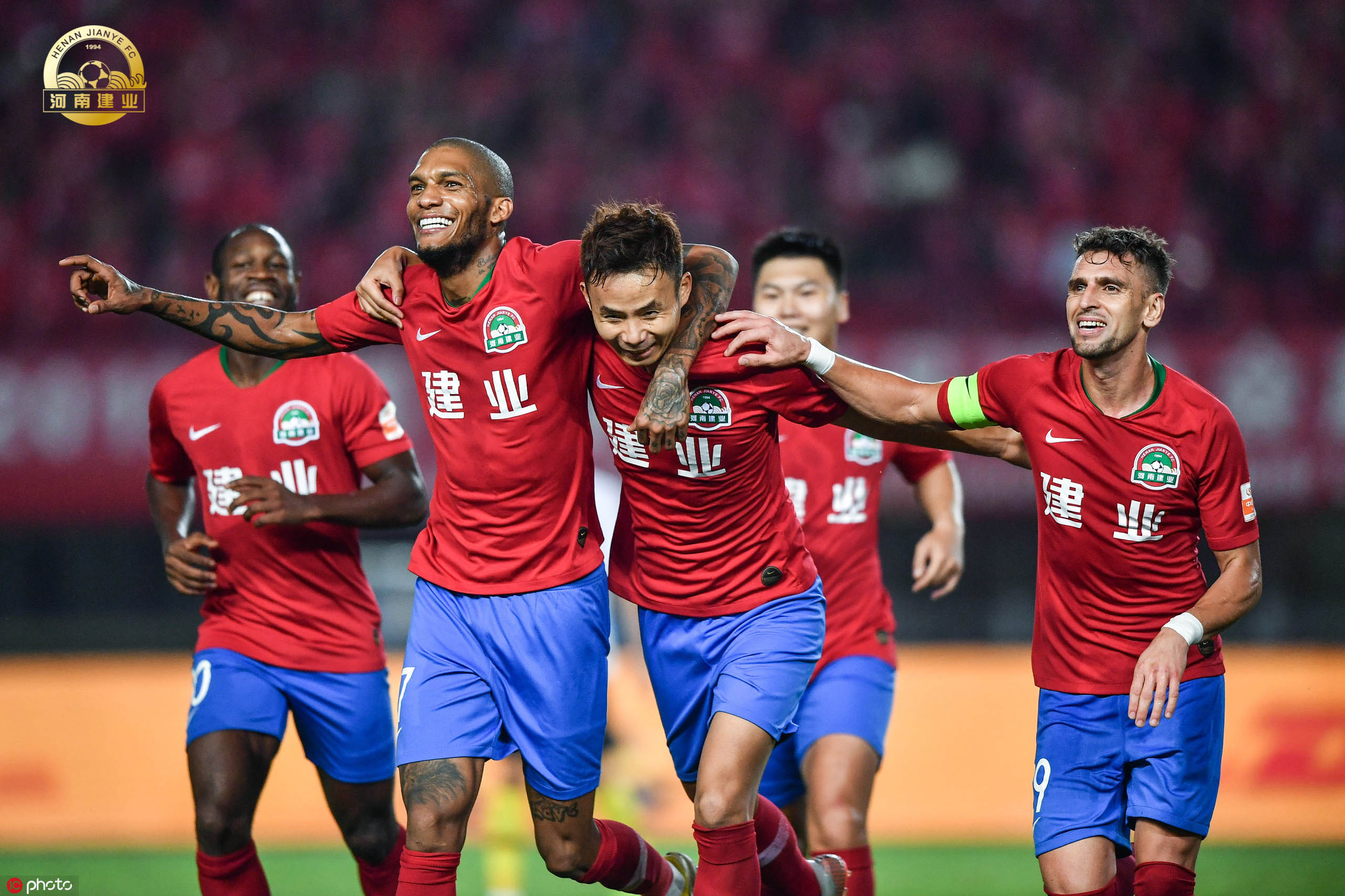 河南建业主场遭遇失利，积分榜上有所滑落的简单介绍