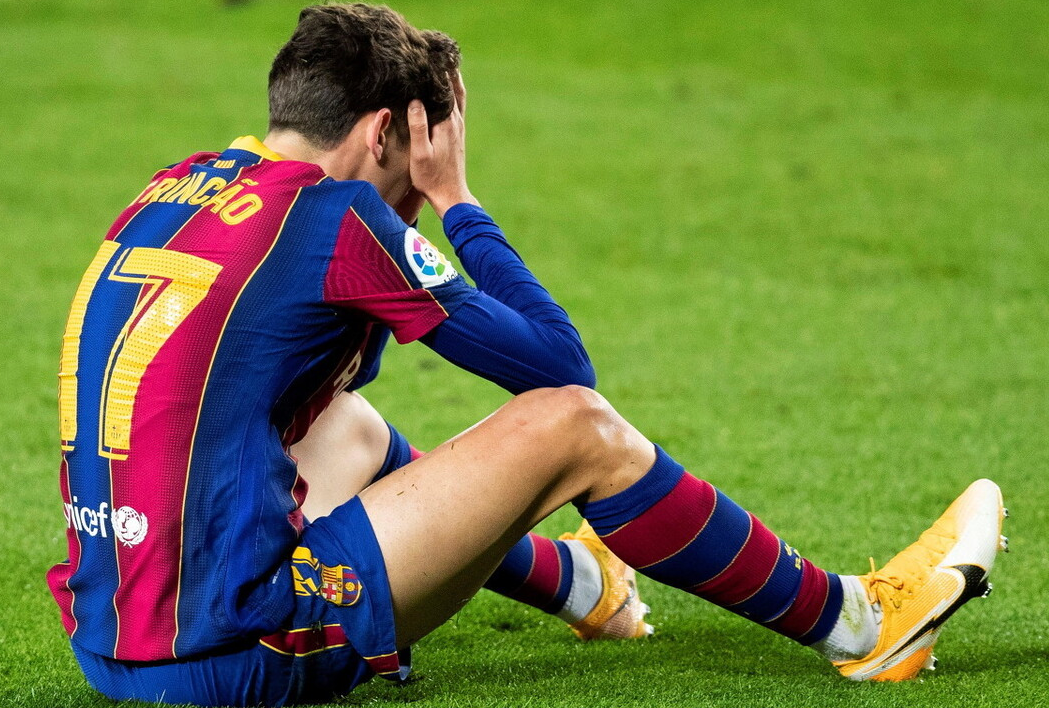 巴萨困扰不断,被塞维利亚反超积分榜的简单介绍 巴萨困扰不断,被塞维利亚反超积分榜的简单介绍