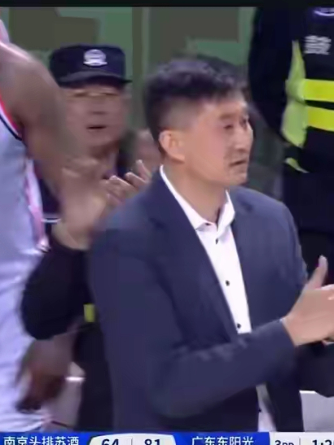 客场优势再次显现，主队难守住胜利