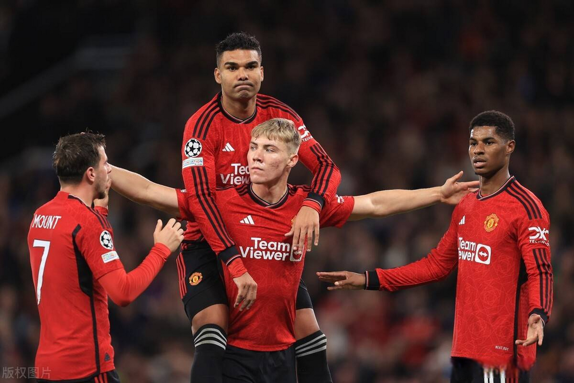 曼联中场灵光一现，助球队重新崛起的简单介绍