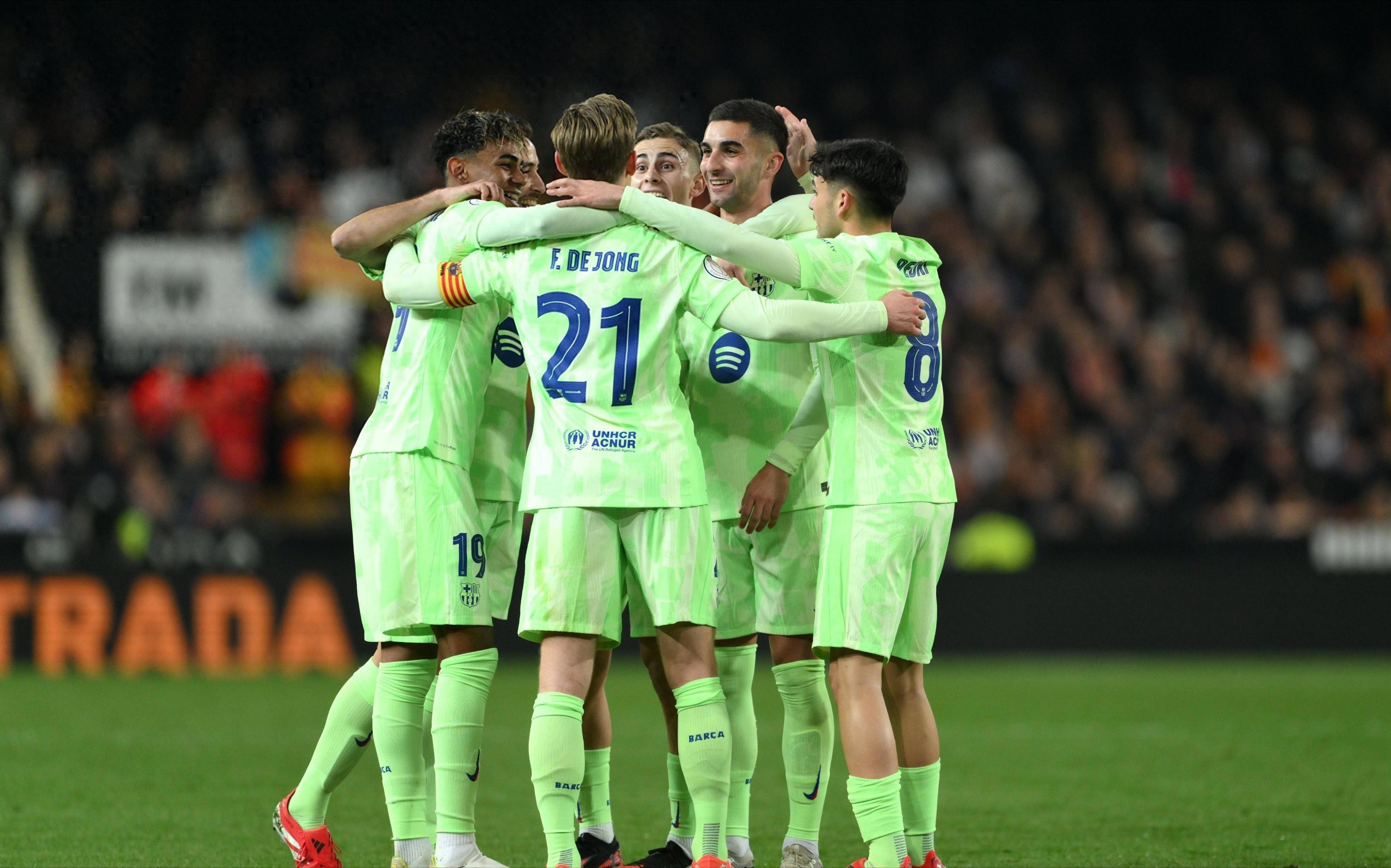 塞维利亚绝杀曼联，梅西扛起全队