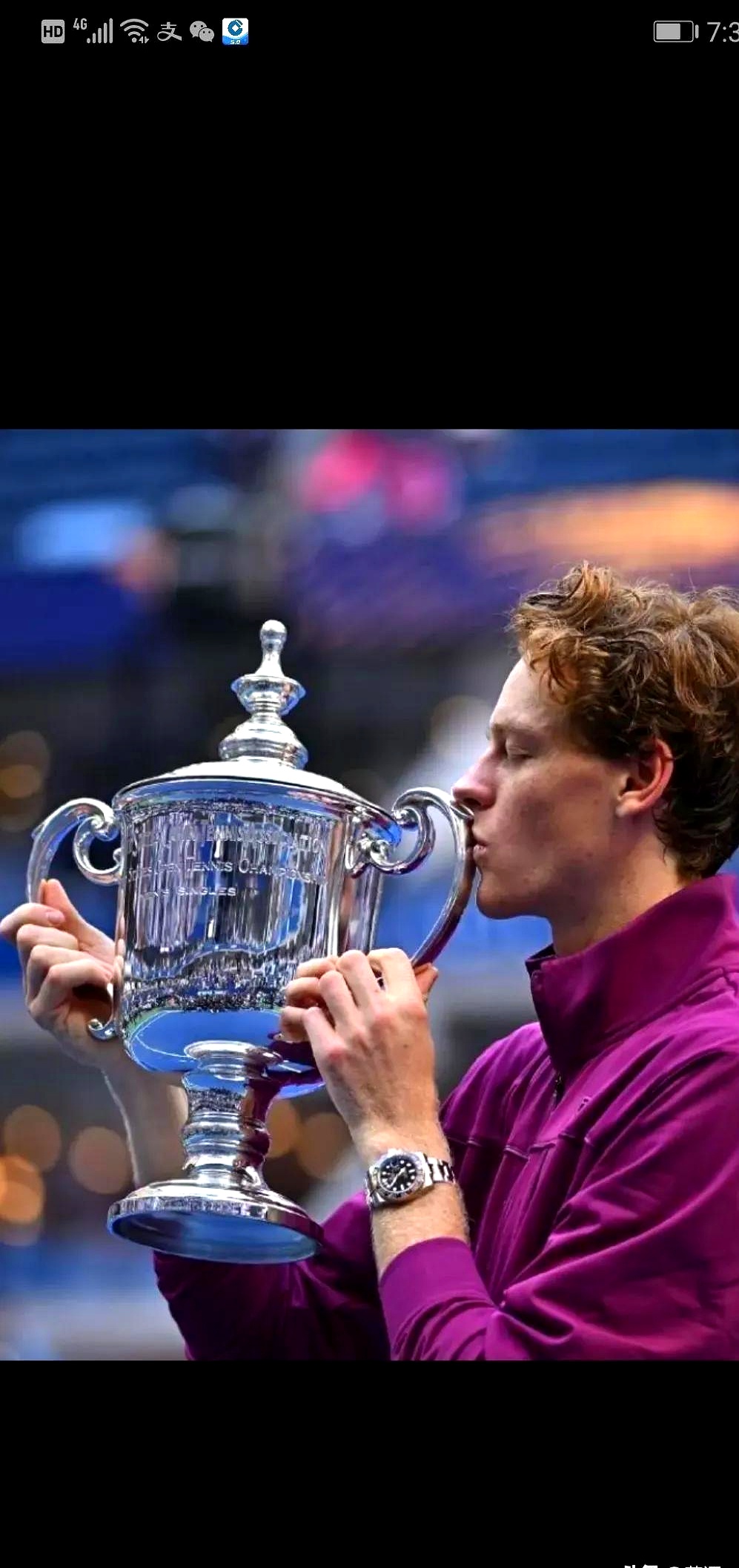 包含美国网球队绝地反击西班牙网球队，费德勒打破历史纪录的词条