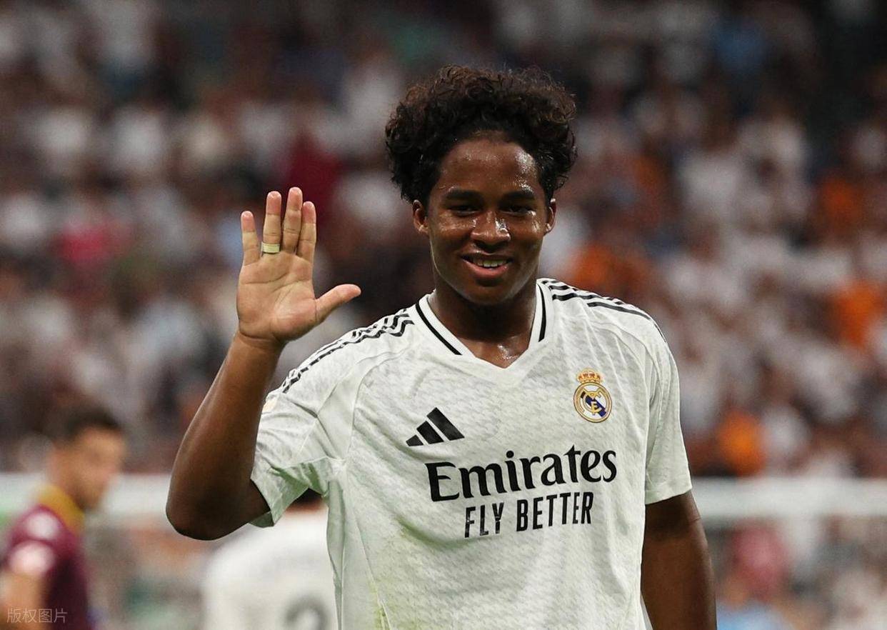 包含里昂碾压皇马，法比尼奥关键制胜的词条