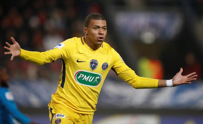 包含法国队横扫日本队，戴资颖刷新纪录的词条