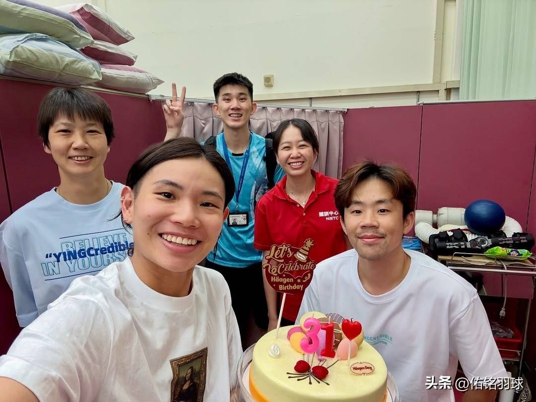 包含马来西亚羽毛球队血洗印度羽毛球队，戴资颖爆发神勇的词条