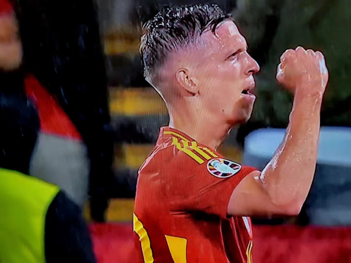 智利翻盘摩洛哥，C罗状态火热的简单介绍