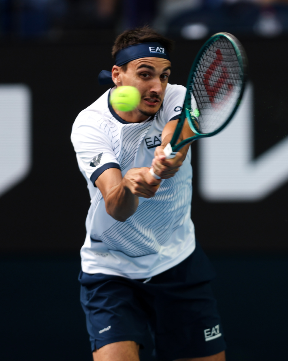 澳大利亚网球队绝杀英国网球队，阿尔卡拉斯关键制胜的简单介绍