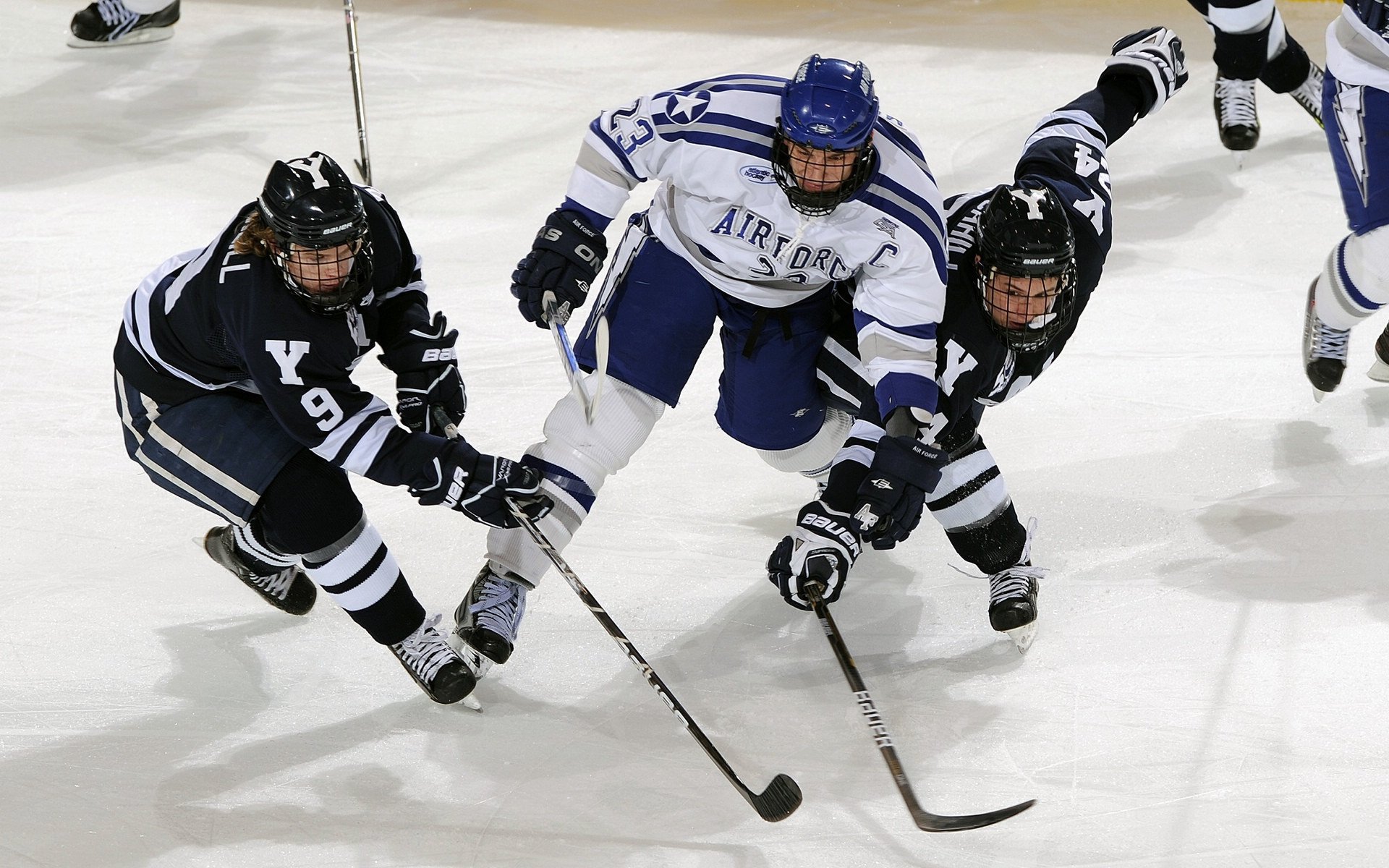 布鲁诺的魔法时刻，连续得分拉开差距，比利时力克瑞典背后的战术密码